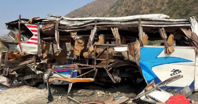 रामेछाप बस दुर्घटना : १२ मृतकमध्ये ९ जनाको सनाखत