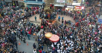 रातो मच्छिन्द्रनाथ जात्रा: रथारोहण सम्पन्न, वैशाख ८ देखि रथ तानिने