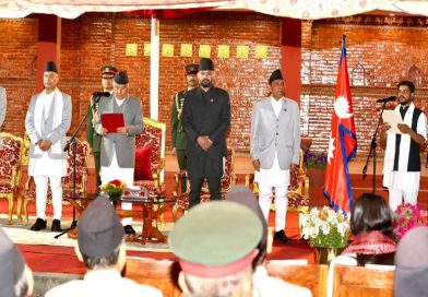नवनियुक्त मन्त्रीद्वारा शपथ ग्रहण नवनियुक्त मन्त्रीद्वारा शपथ ग्रहण