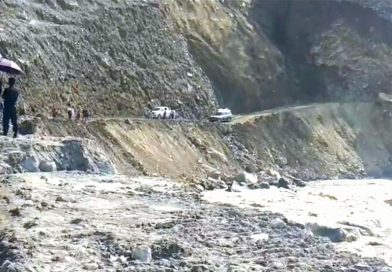 महिनादिनदेखि अवरुद्ध गल्छी–वेत्रावती सडकमा यातायात सञ्चालन